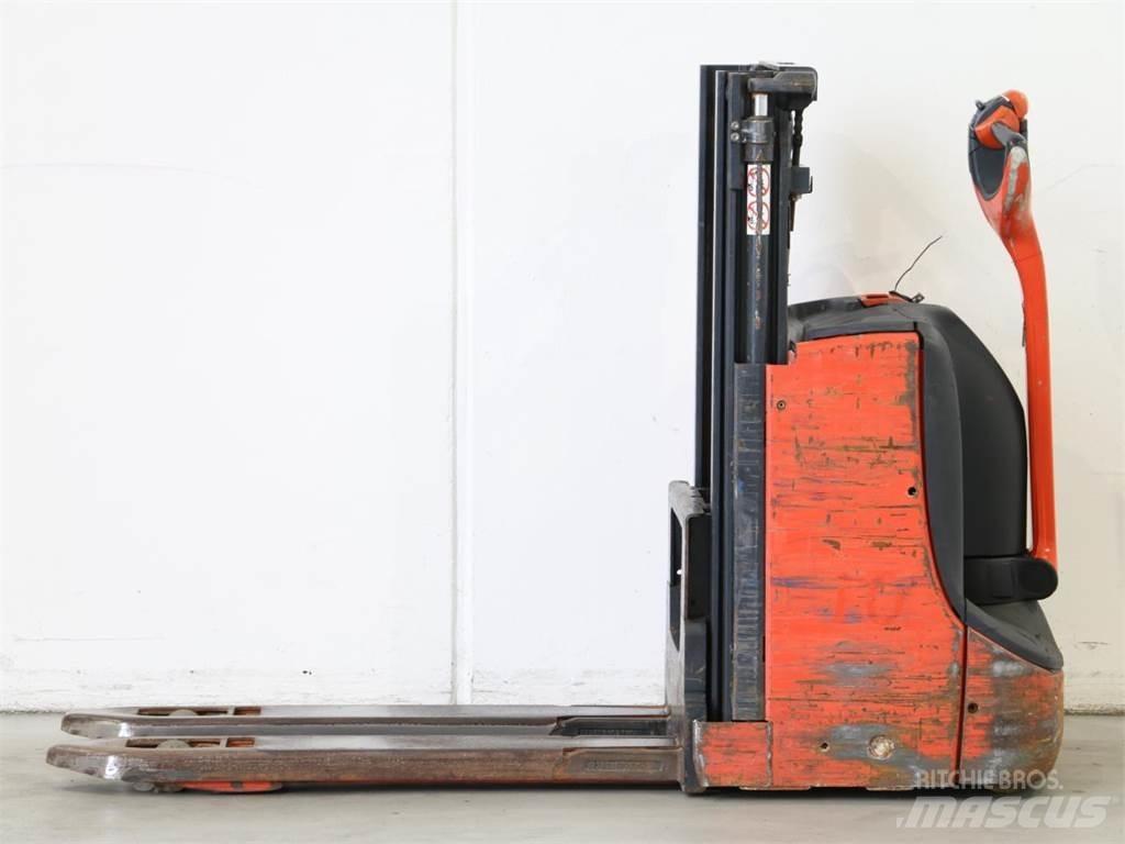 Linde D08/1160-00 Stapelaar meeloop
