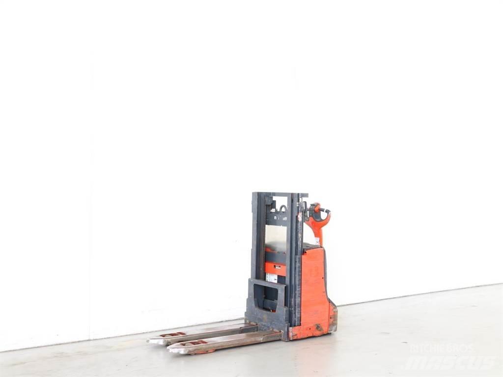 Linde D08/1160-00 Stapelaar meeloop