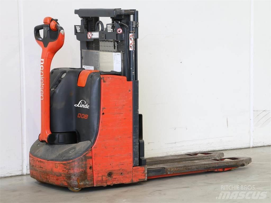 Linde D08/1160-00 Stapelaar meeloop