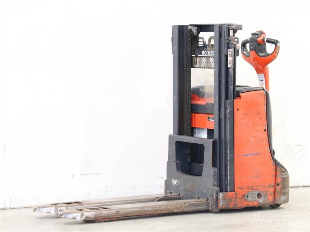Linde D08/1160-00 Stapelaar meeloop