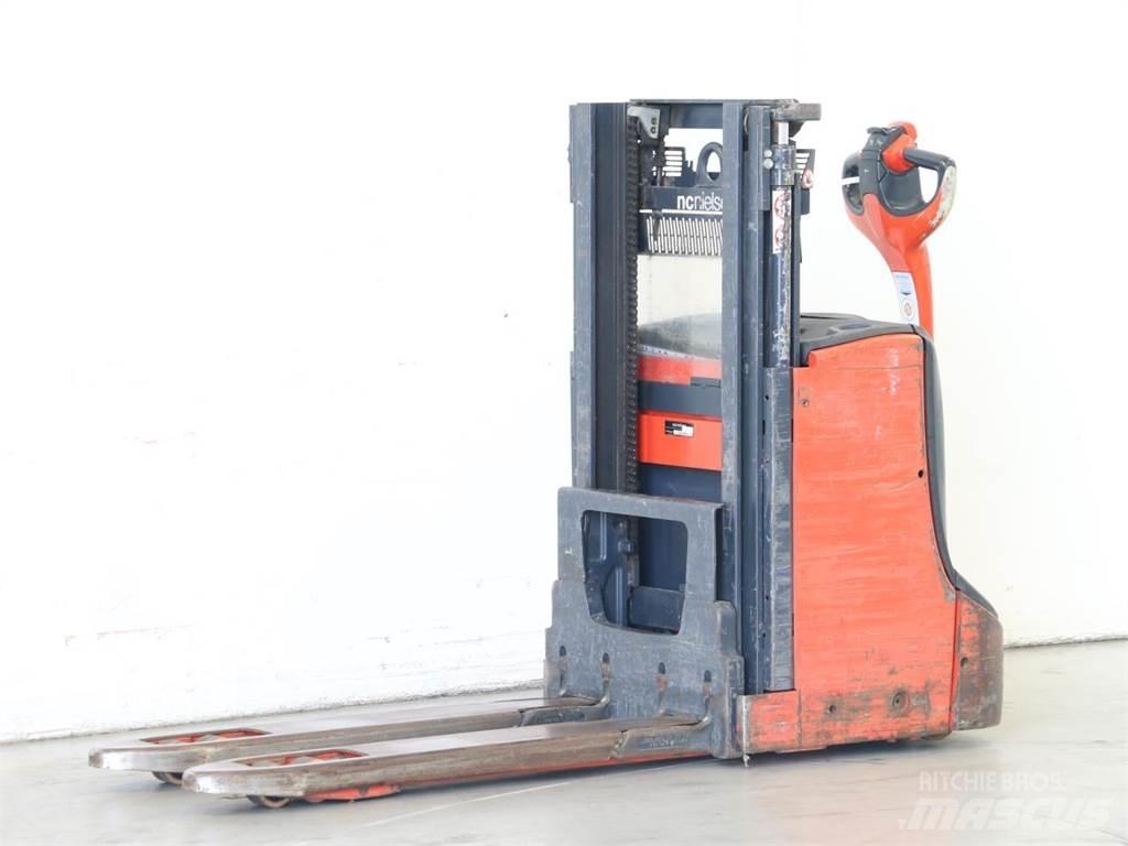 Linde D08/1160-00 Stapelaar meeloop