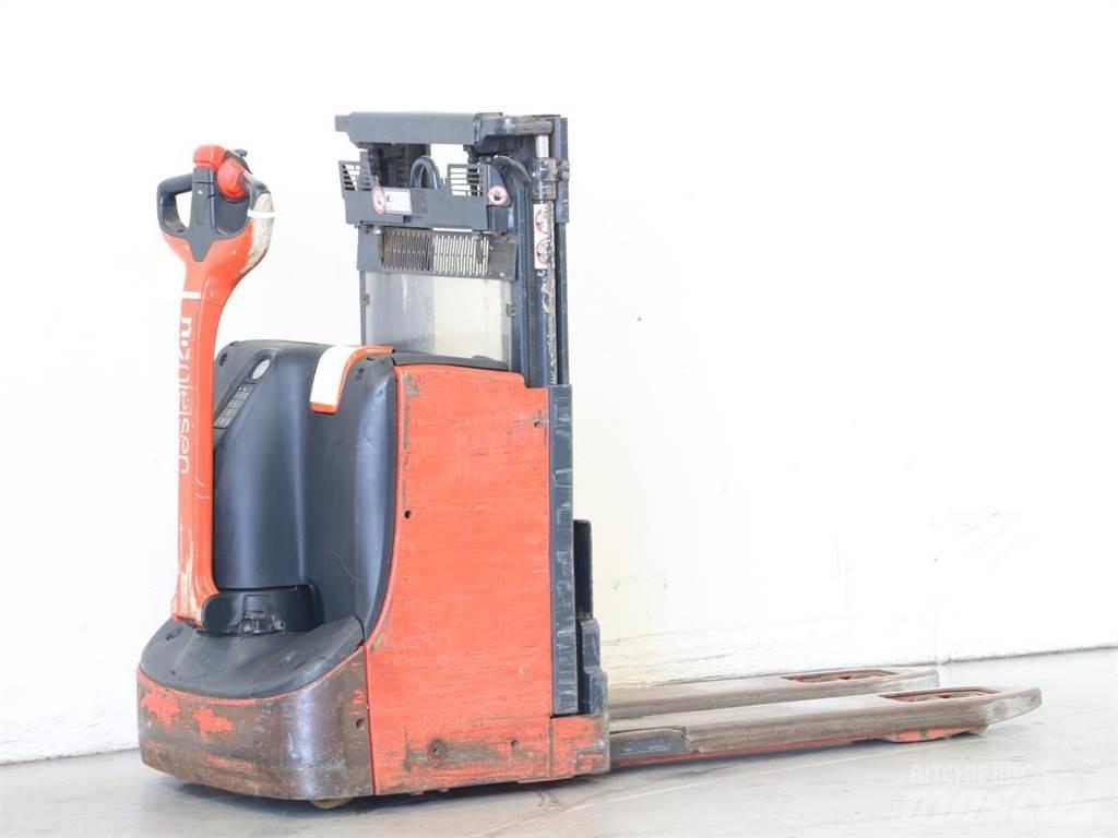 Linde D08/1160-00 Stapelaar meeloop