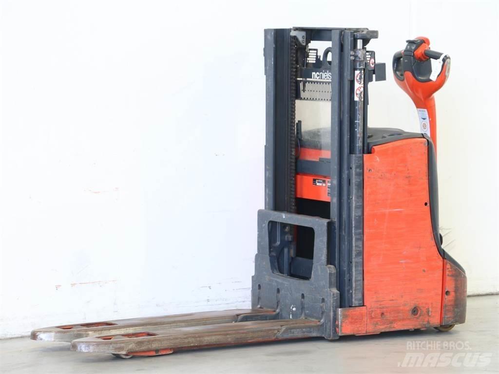 Linde D08/1160-00 Stapelaar meeloop