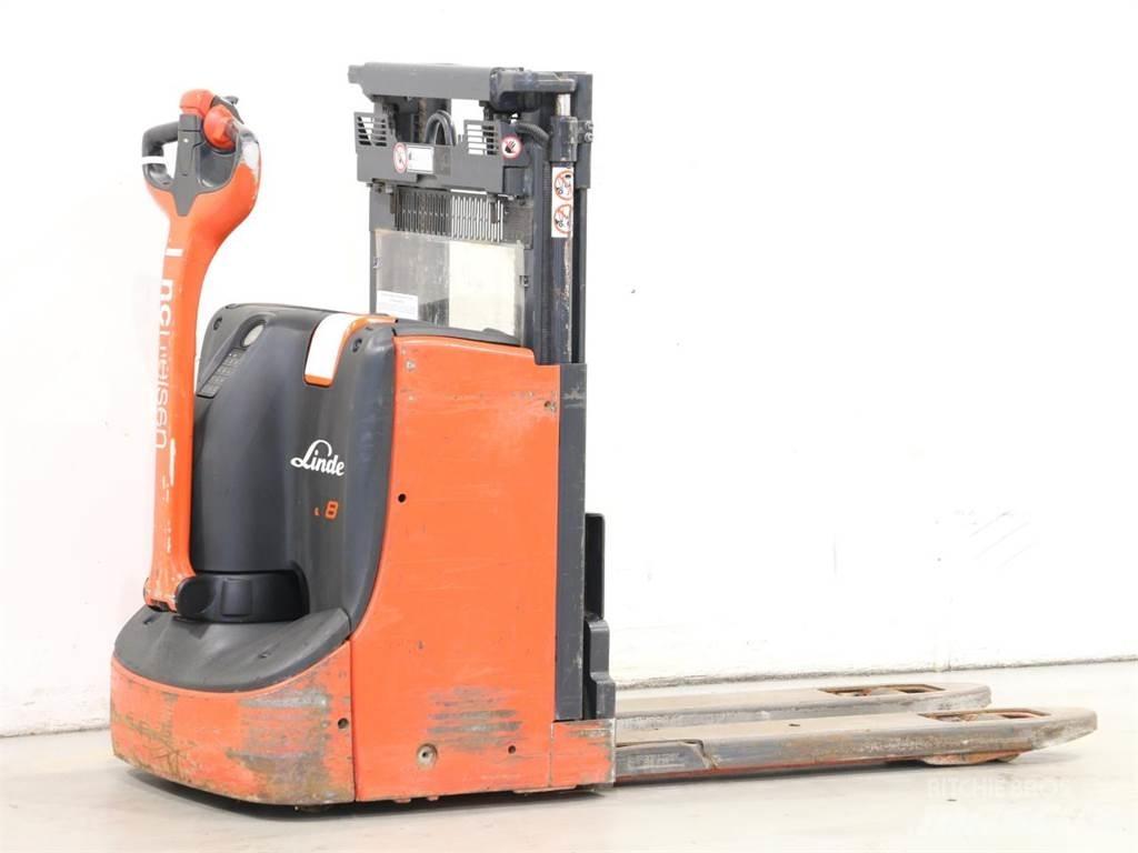 Linde D08/1160-00 Stapelaar meeloop