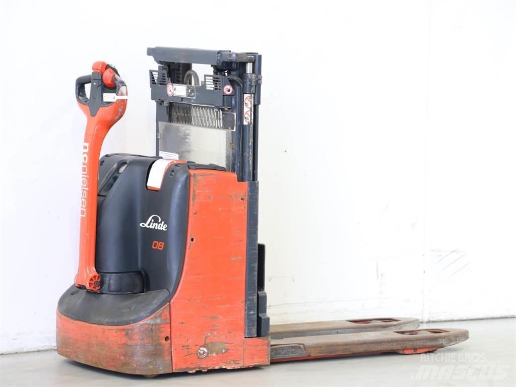 Linde D08/1160-01 Stapelaar meeloop