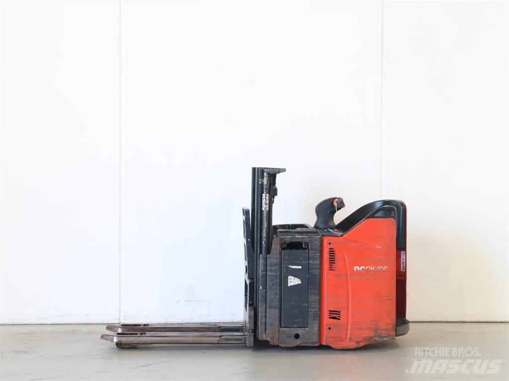 Linde D12SP/133 Stapelaar meeloop