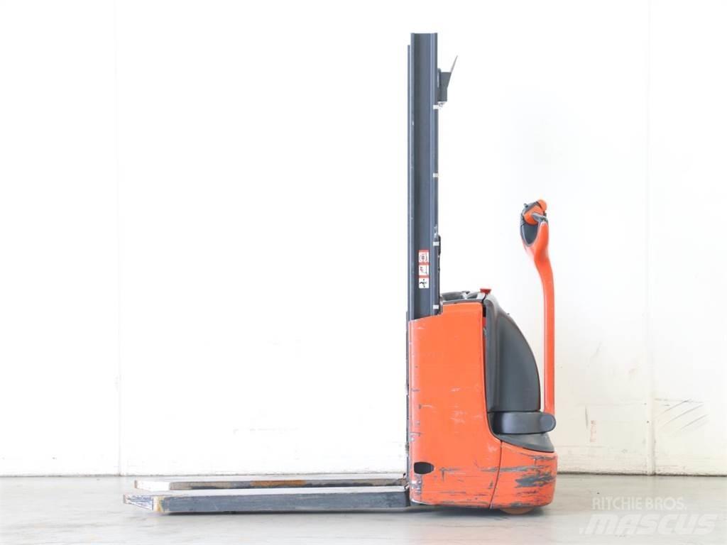 Linde L10/1172-01 Stapelaar meeloop
