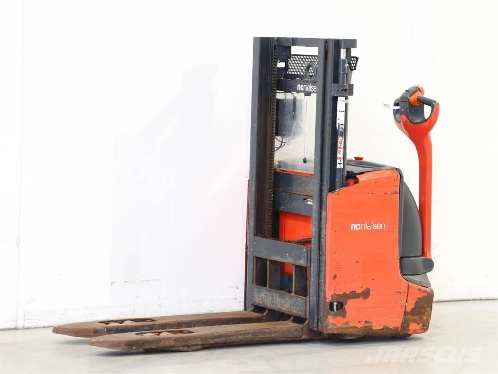 Linde L12I/1172 Stapelaar meeloop