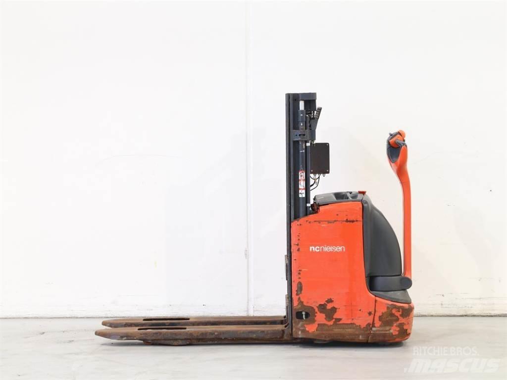 Linde L12I/1172 Stapelaar meeloop
