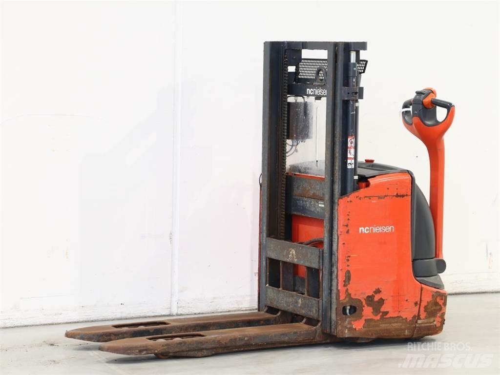 Linde L12I/1172 Stapelaar meeloop
