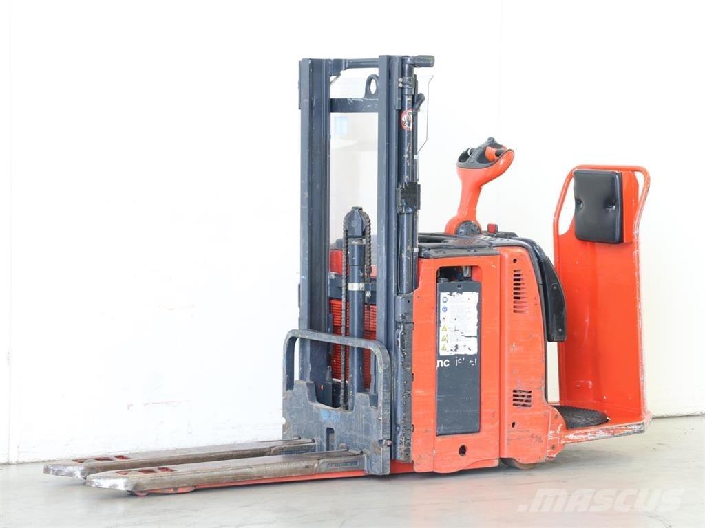Linde L12LAP/133 Stapelaar meeloop