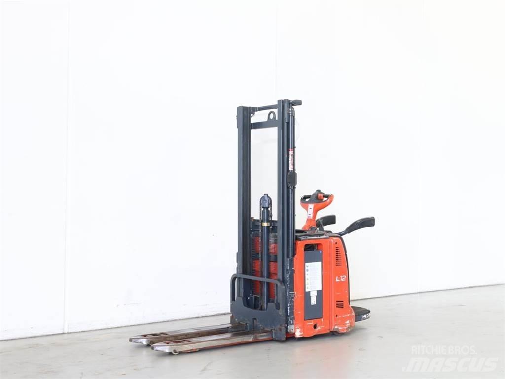 Linde L12LAP/133 Stapelaar meeloop