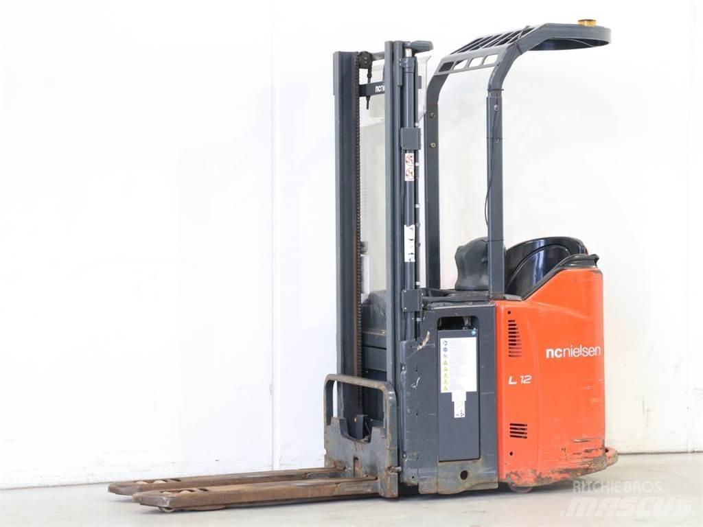 Linde L12LSP/133 Stapelaar meeloop