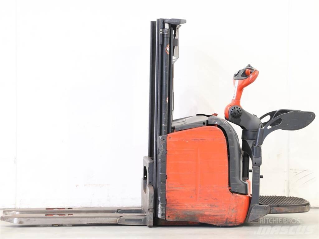 Linde L14AP/372 Stapelaar meeloop
