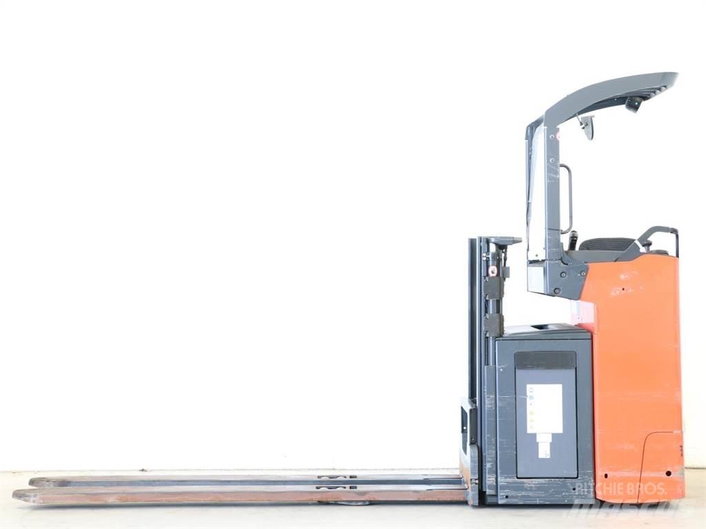 Linde L14R/1174 Stapelaar meeloop