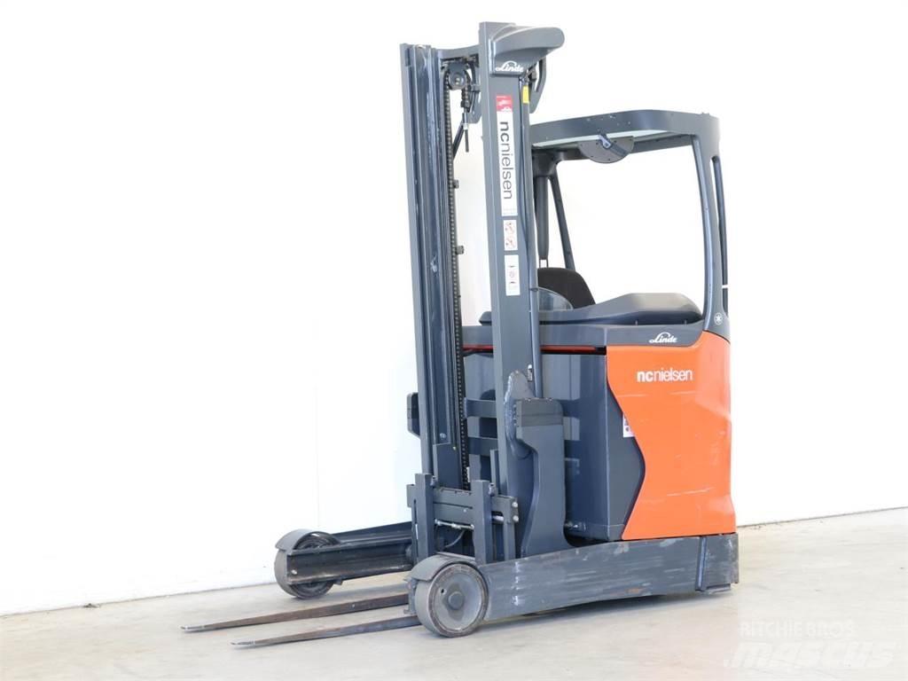 Linde R14B/1120        Reachtruck voor hoog niveau
