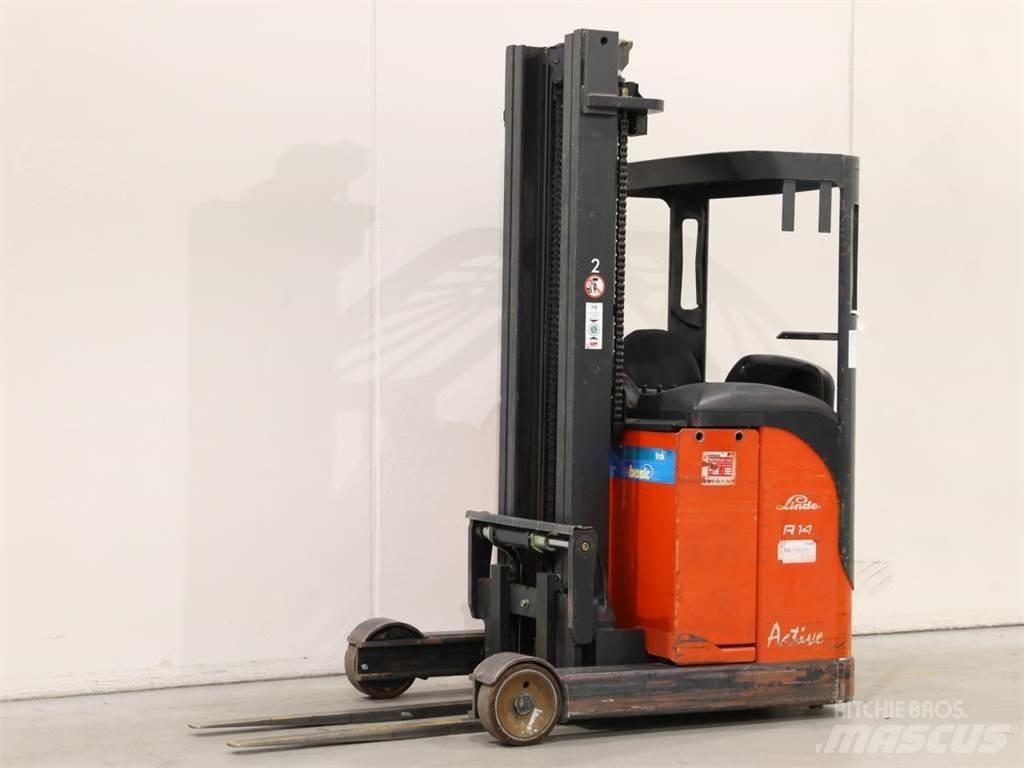 Linde R14C/115 Reachtruck voor hoog niveau