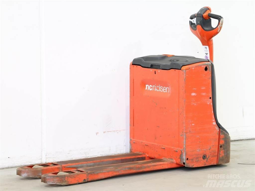 Linde T16/1152 Stapelaar meeloop