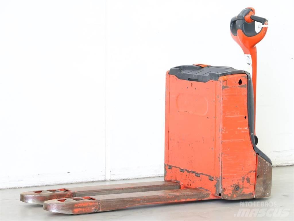 Linde T16/1152 Stapelaar meeloop