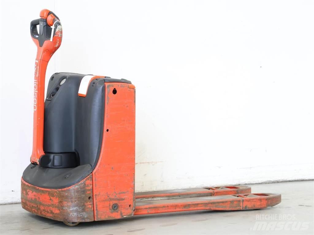 Linde T16/1152 Stapelaar meeloop