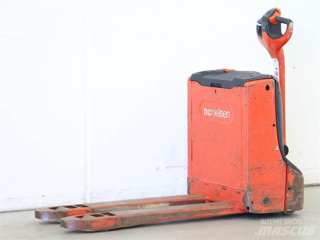 Linde T16/1152 Stapelaar meeloop