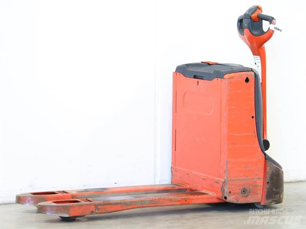 Linde T16/1152 Stapelaar meeloop