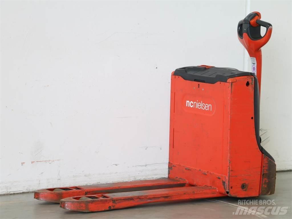 Linde T16/1152 Stapelaar meeloop