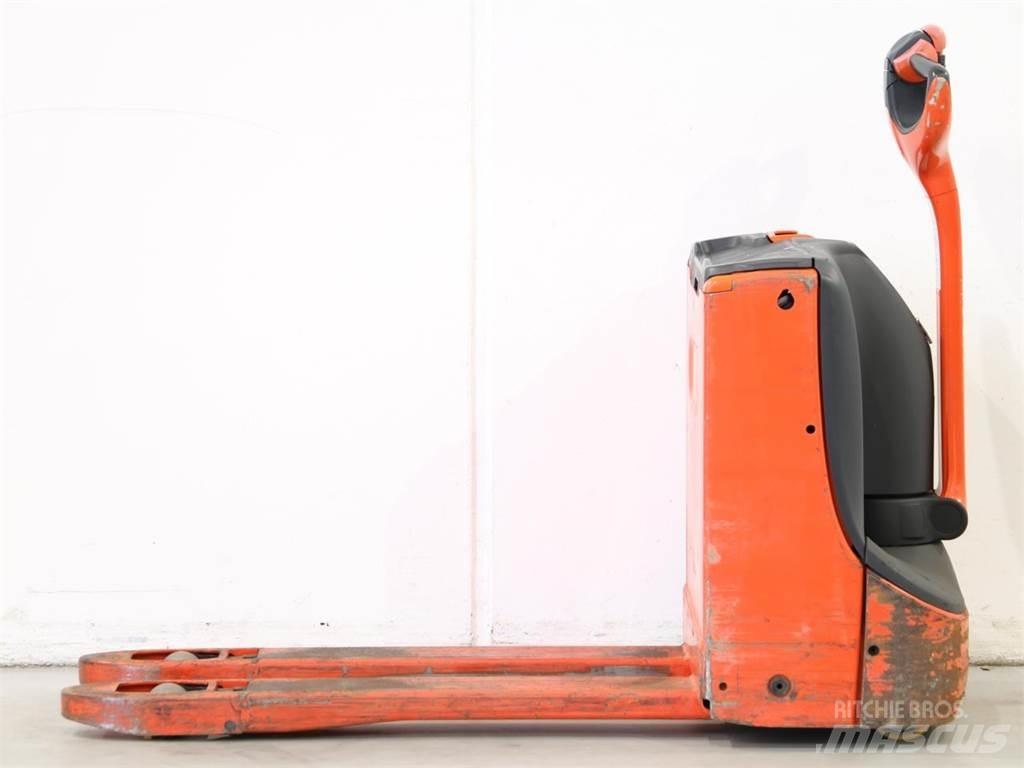 Linde T16/1152 Stapelaar meeloop