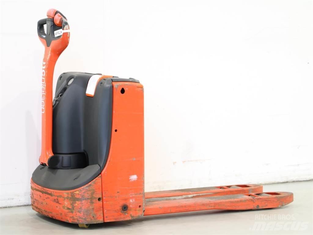 Linde T16/1152 Stapelaar meeloop
