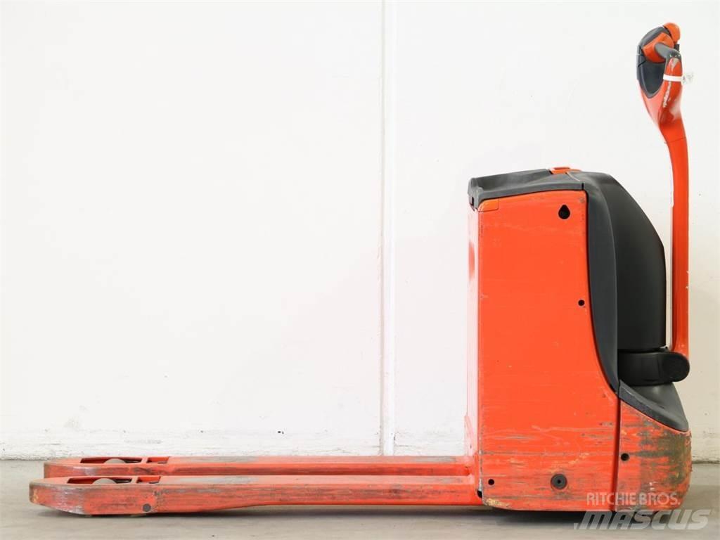 Linde T16/1152 Stapelaar meeloop