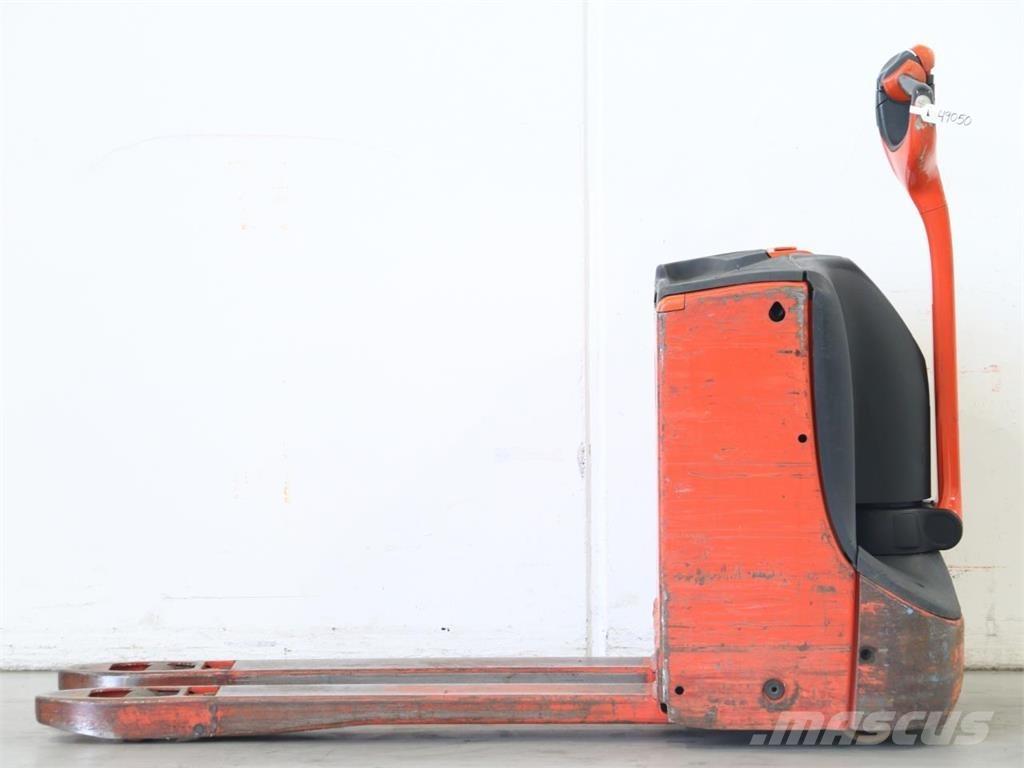 Linde T16/1152 Stapelaar meeloop