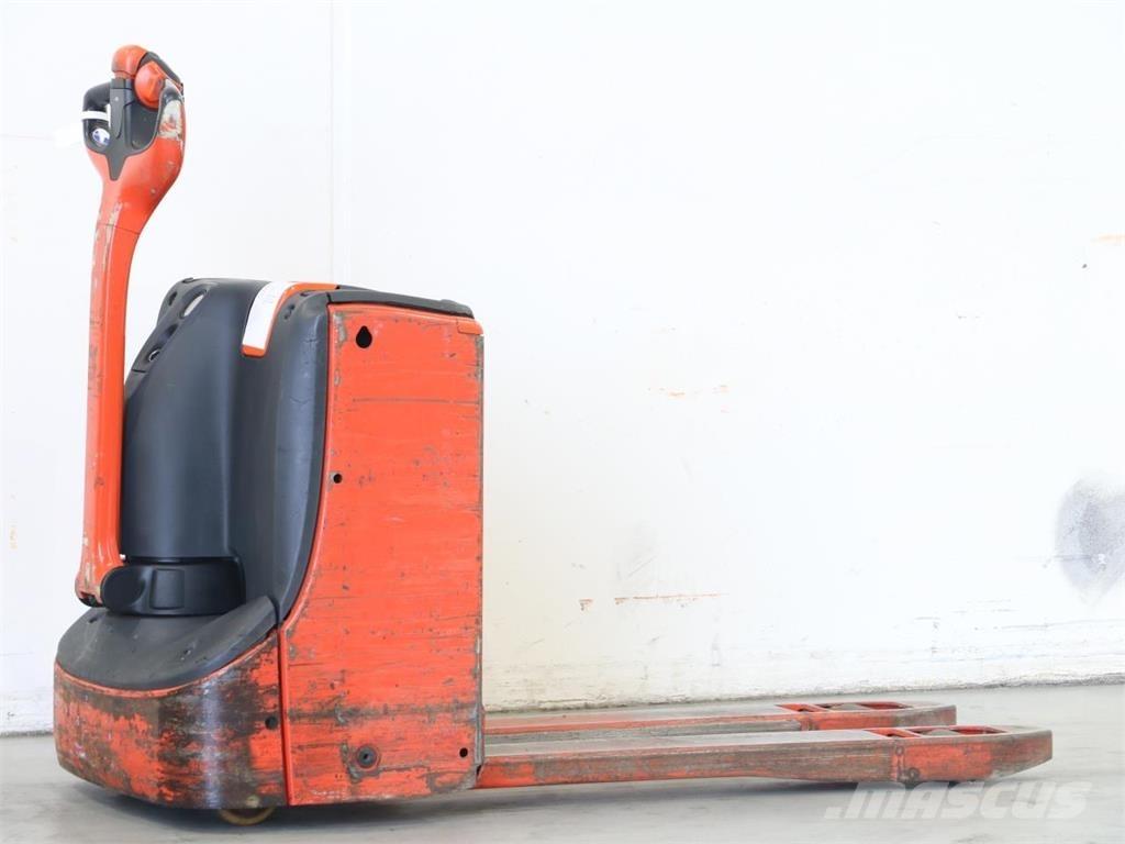 Linde T16/1152 Stapelaar meeloop