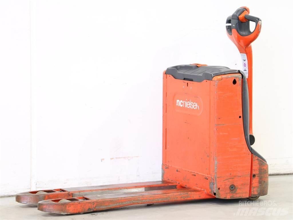 Linde T16/1152 Stapelaar meeloop