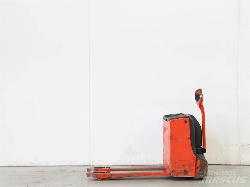 Linde T16/1152 Stapelaar meeloop