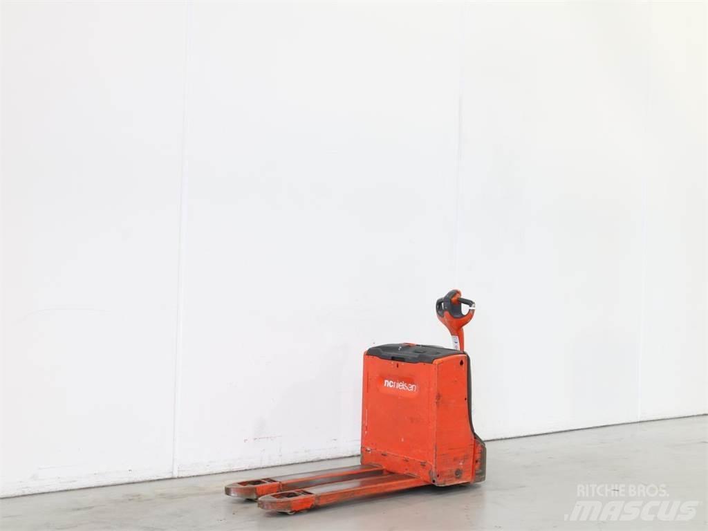 Linde T16/1152 Stapelaar meeloop