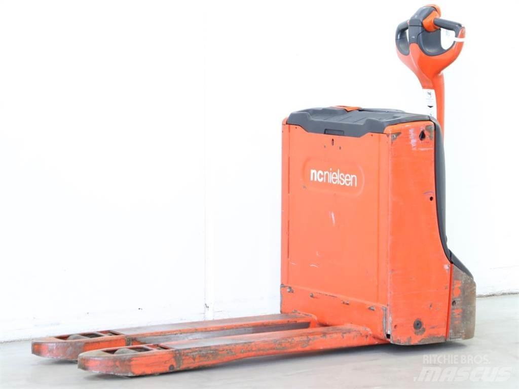 Linde T16/1152 Stapelaar meeloop