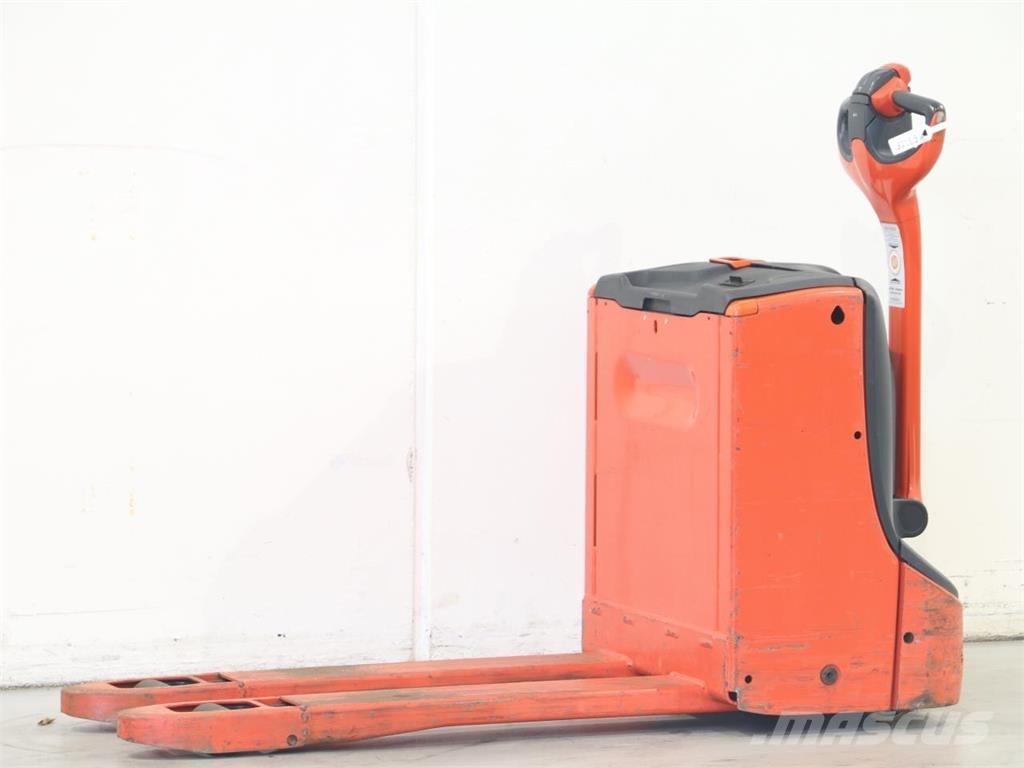 Linde T16/1152 Stapelaar meeloop