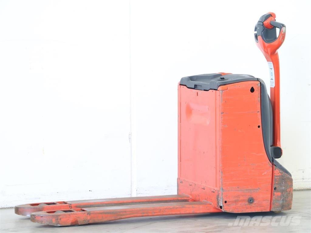 Linde T16/1152 Stapelaar meeloop