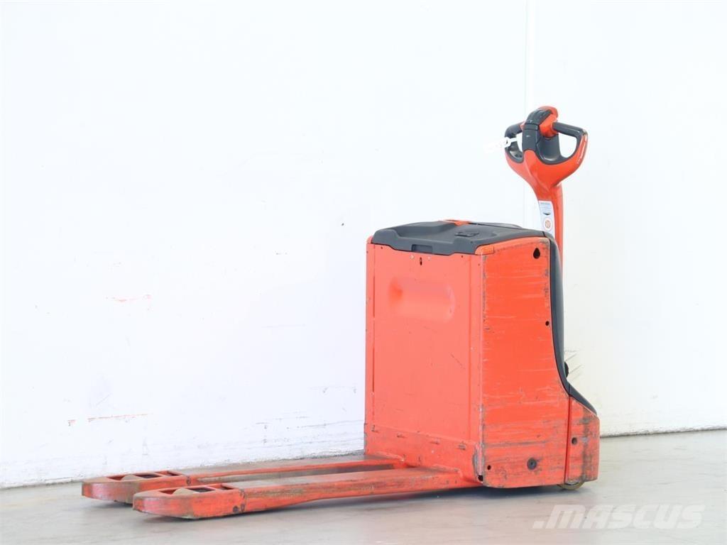 Linde T16/1152 Stapelaar meeloop
