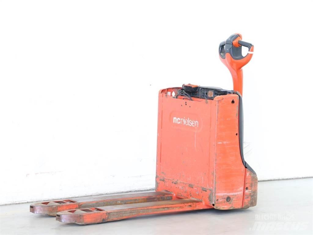 Linde T16/1152 Stapelaar meeloop