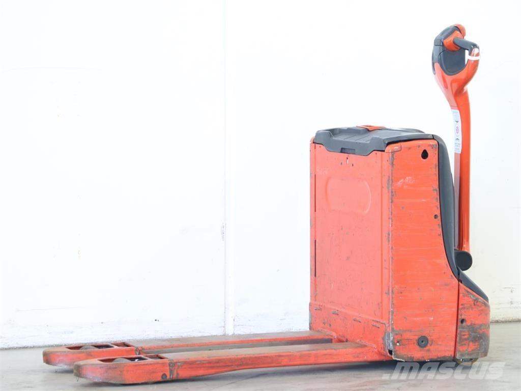 Linde T16/1152 Stapelaar meeloop