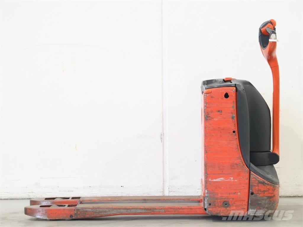 Linde T16/1152 Stapelaar meeloop
