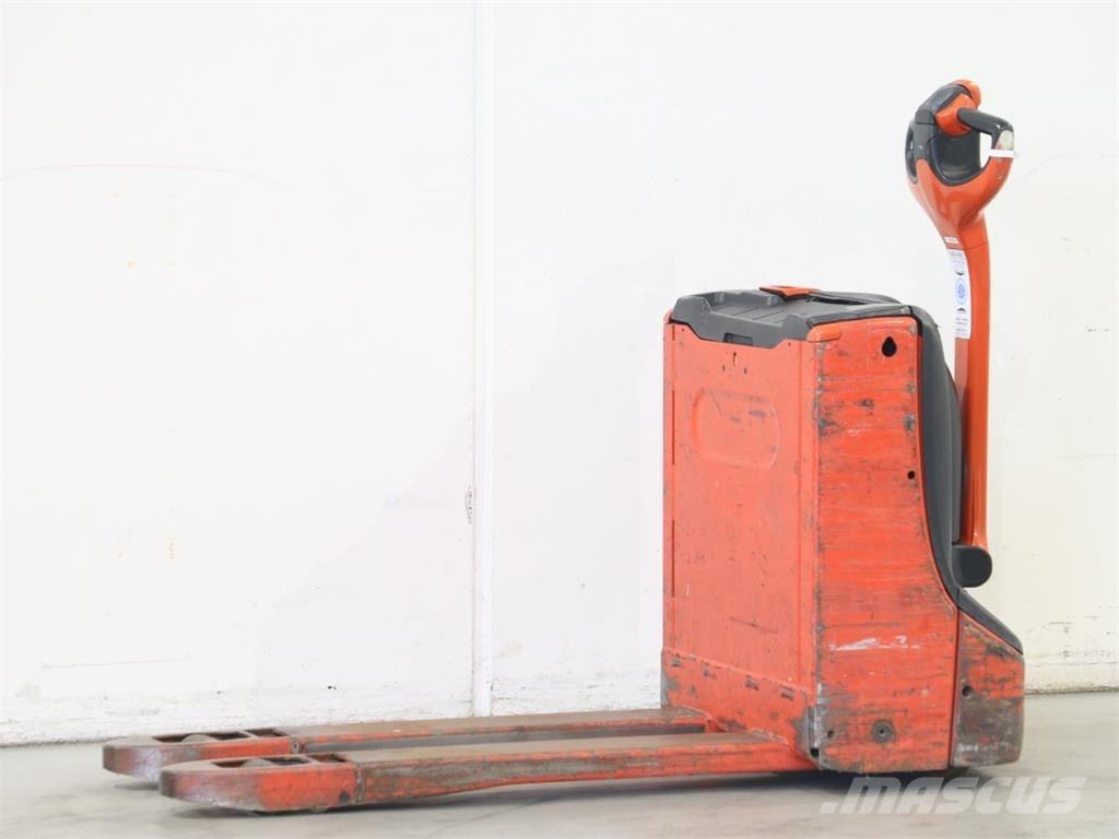 Linde T16/1152 Stapelaar meeloop