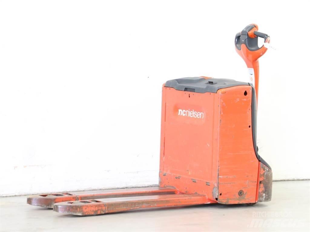 Linde T16/1152-00 Stapelaar meeloop