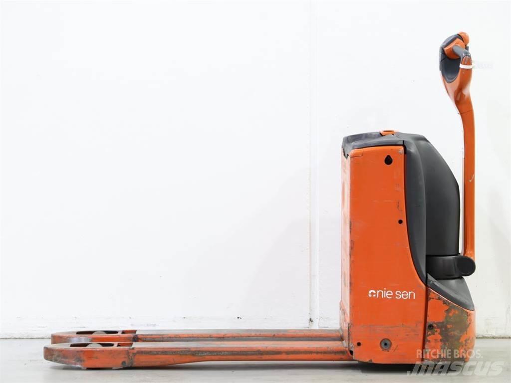Linde T16/1152-00 Stapelaar meeloop