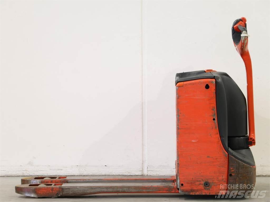 Linde T16/1152-00 Stapelaar meeloop