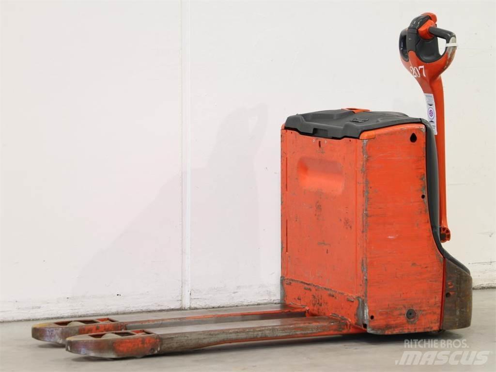 Linde T16/1152-00 Stapelaar meeloop