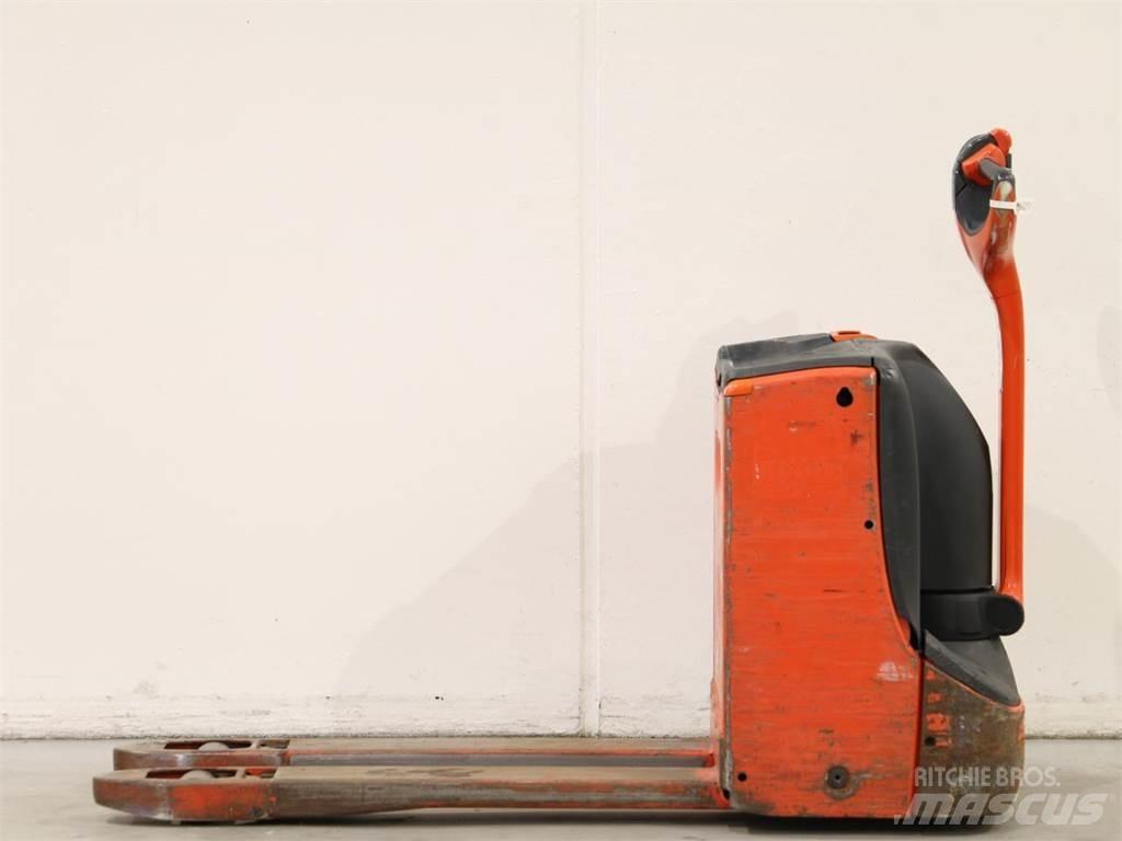 Linde T16/1152-00 Stapelaar meeloop