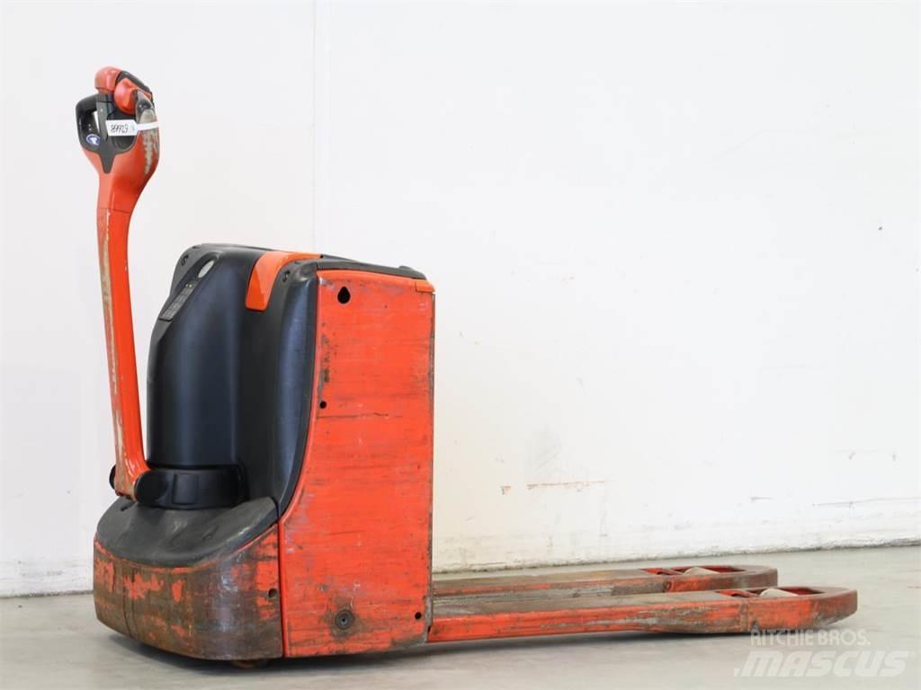 Linde T16/1152-00 Stapelaar meeloop