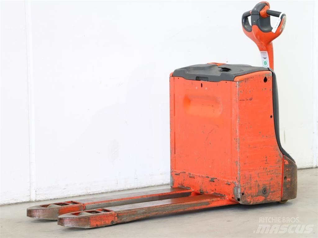 Linde T16/1152-00 Stapelaar meeloop